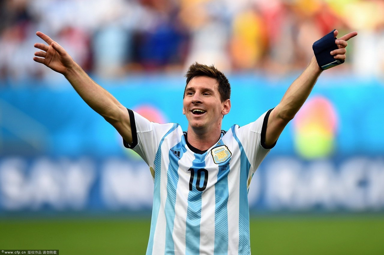 湖人目标曝光！欲劫雄鹿1.4亿双星